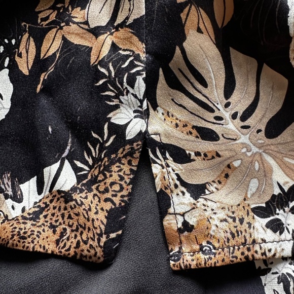 New! | L’AGENCE | Gabriella Tank | Tonal Black Panther Jungle | XS/T - Picture 6 of 7